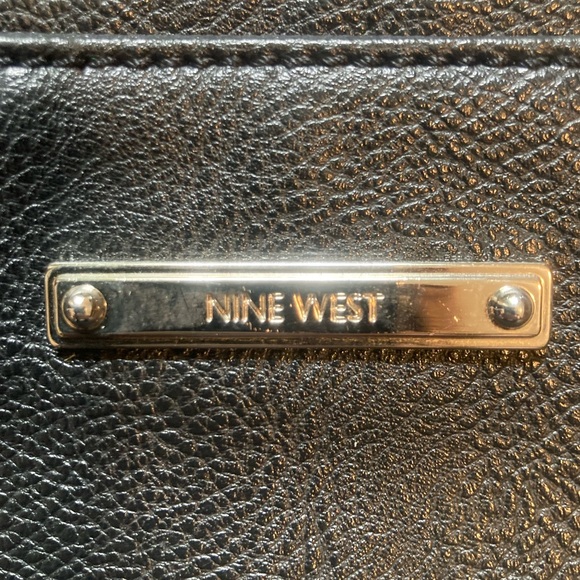 Nine West Bowling Style Satchel in Black EUC - Picture 6 of 7